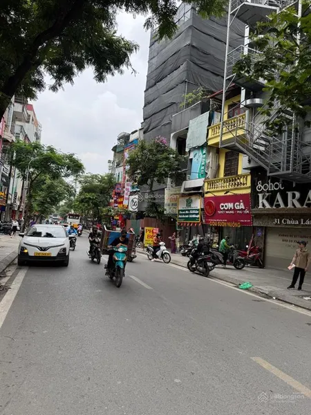 Bán nhà mặt phố chùa láng lô góc 70m2 mt 5m vị trí vàng kinh doanh sầm uất sổ đỏ nở hậu 52 tỷ
