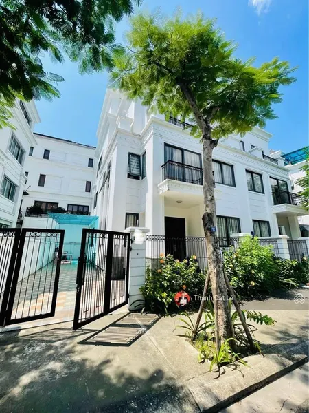 Chính chủ bán biệt thự song lập 3,5 tầng 177m2 ven biển tặng full nội thất. sẵn dòng tiền 32tr/th