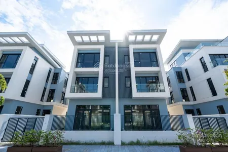 Chính chủ bán cắt lỗ 5 tỷ với giá gốc căn bt nam cường 200m2