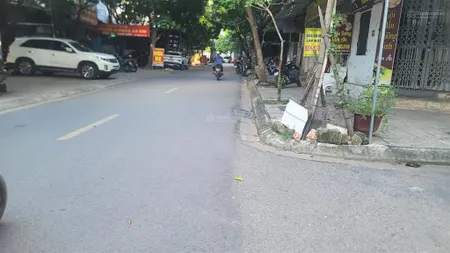 Bán nhà yên phúc,hà đông 60m ô tô tránh kinh doanh phân lô vỉa hè.