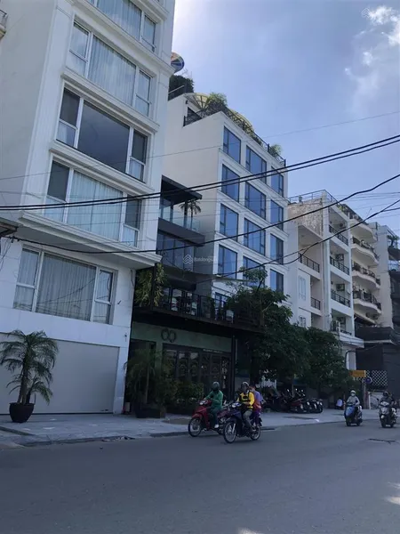 Bán nhà mp xuân diệu tây hồ, dt 90m2 x 5t x mt 5.5m x giá 60 tỷ. view hồ, doanh thu 60tr/1 th
