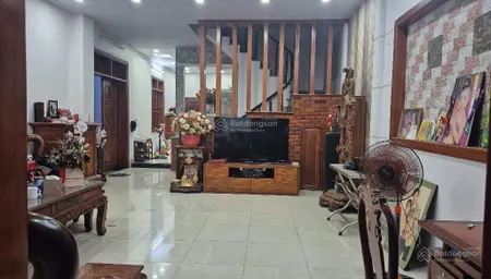 Chủ gấp bán giảm 1,7 tỷ, biệt thự 212m2, 2 tầng, ngang 10m, trung tâm tam bình, thủ đức, về 14 tỷ.