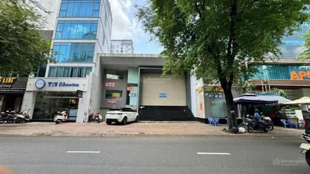 Khuôn đất vàng trị giá 400 tỷ mặt tiền võ văn tần trung tâm sài gòn