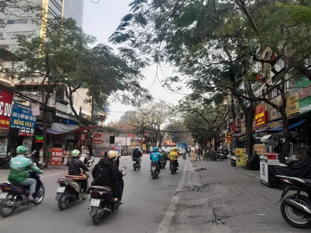 Bán nhà việt hưng, long biên, 95m*5t, 20 tỷ. gara, thang máy.