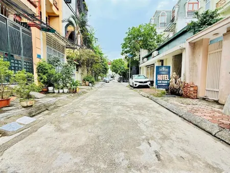 ** ** **siêu phẩm phân lô ô tô tránh vỉa hè kinh doanh giá đầu tư ô chờ thang máy