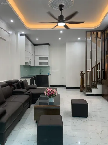Bán gấp nhà 5 tầng cầu am vạn phúc view gold silk, 45m2 chỉ 8,05 tỷ rẻ nhất khu vực, 10m ô tô.