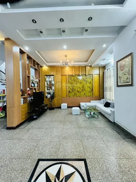 Cầu diễn phân lô ô tô tránh vỉa hè kinh doanh 56m hơn 17 tỷ