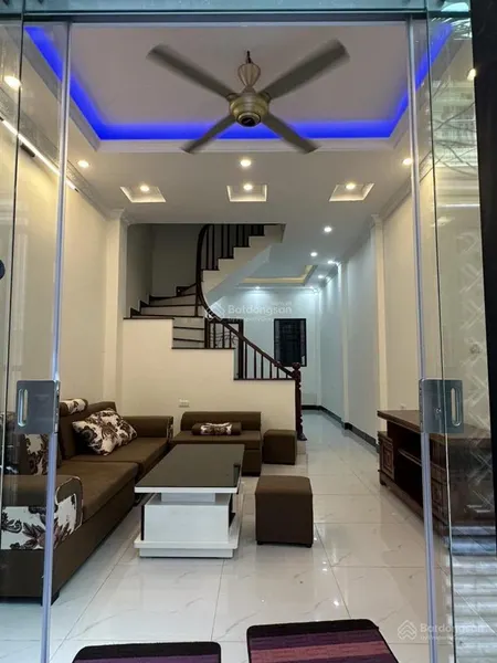 Văn tiến dũng nhà đẹp ở ngay, 37m x 5t xây mới keng, nhỉnh 6 tỷ