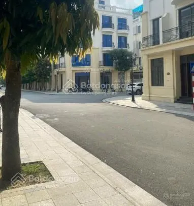 Bán cắt lỗ 600tr. san hô 21 xx, 56m2, 8tỷ750. đối diện cccc, gần biển và little hongkong, sake