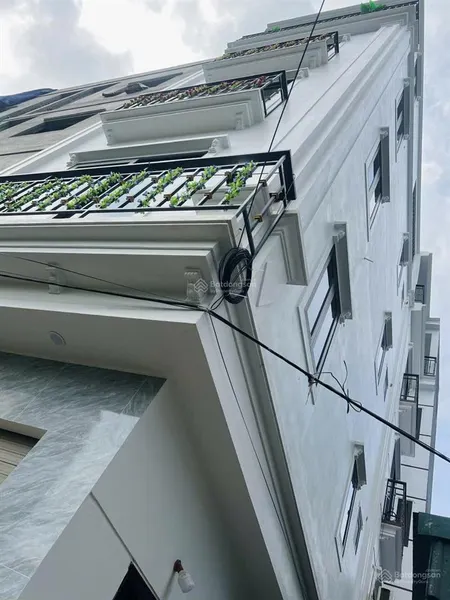 Bán nhà 5 tầng ở lai xá hoài đức nhà mới đẹp lô góc gần ô tô ngõ thông gần chợ sổ vuông đẹp