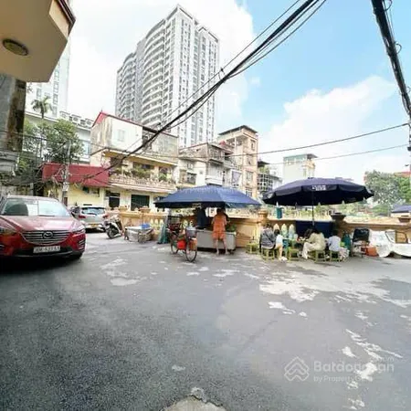 Siêu phẩm lô góc hoàng quốc việt mặt ngõ ô tô tránh view hồ nhà mới thang máy