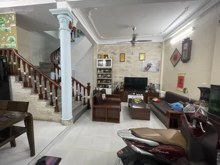 Bán nhà phú mỹ dt 47m2, mt 7 m ô tô vào nhà, gần phố, kinh doanh