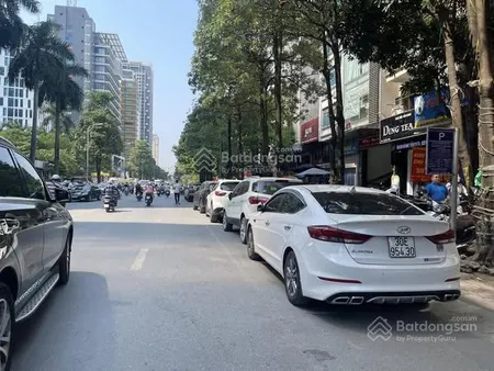 Bán nhà khúc thừa dụ công viên cầu giấy, 60m2, 7 tầng, 19 tỷ, mới tinh, gara oto, kinh doanh