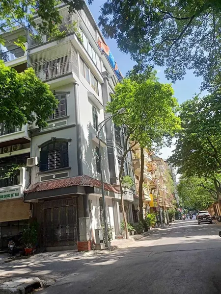Bán nhà phạm tuấn tài, đặng thùy trâm cầu giấy, 45m2, 14 tỷ, 2 mặt tiền, gara 7 chỗ, siêu hiếm