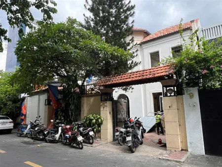 Bán biệt thự mới đẹp phường tân định q1