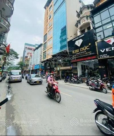 Bán tòa nhà văn phòng mặt phố hoàng văn thái. diện tích 145m2. 9 tầng thang máy chỉ 47 tỷ