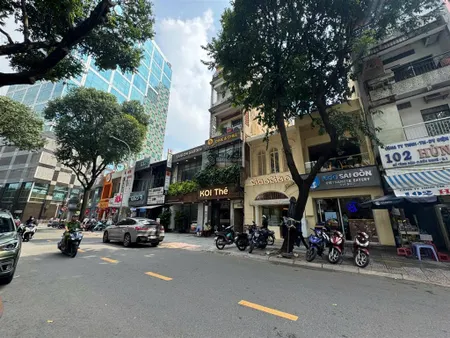 Siêu phẩmvị trí kim cương mt hồ tùng mậu, quận 1, dt 4x20m, 3 tầng, hđt 180tr/tháng, 70 tỷ