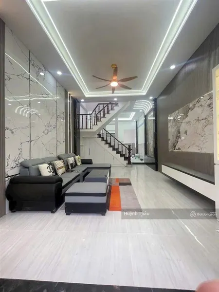Chủ giảm ngay 100 triệu giá chào mới 4.85 tỷ. bán nhà 3 tầng hxh lê văn khương, q.12