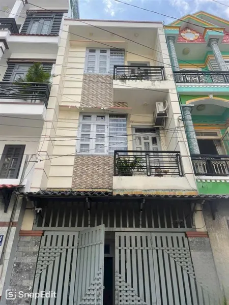 Bán nhà 4x13m.đúc 3 tấm hẻm 7m thông đường hiệp thành 13,phường hiệp thành.q12. 0902 702 ***