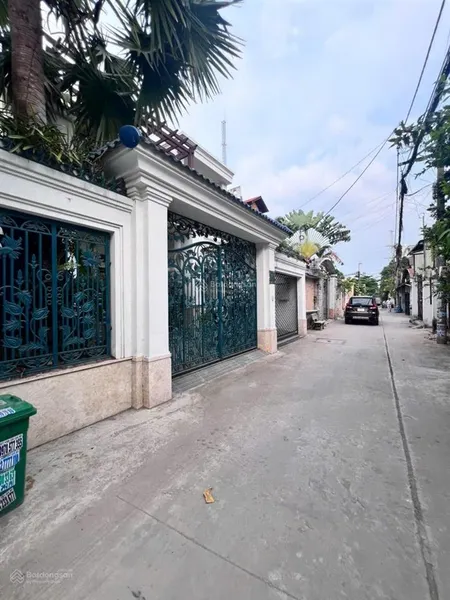 Bán biệt thự mini (7 x 20m) thạnh lộc quận 12 giáp gò vấp
