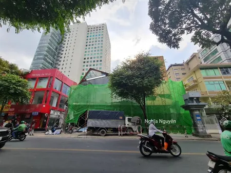 28 tỷ! cần bán gấp nhà hiếm ung văn khiêm bình thạnh. 9x20m xd mới 7 tầng