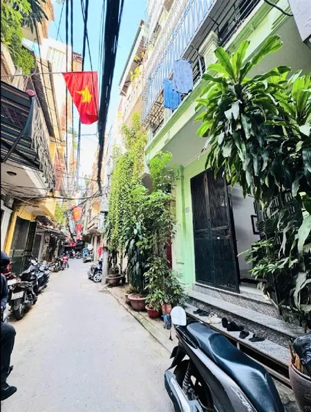 Bán nhà đẹp 40m, trần quang diệu,3 ngủ, full nội thất, mặt tiền rộng,50m ra phố