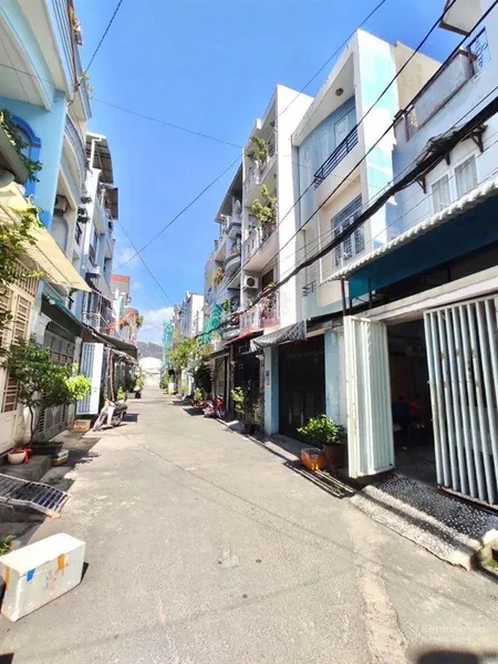 Nhà 3tầng, 115m2 ngang 6,2m. nở hậu. hxt 6m thông, phạm văn chiêu, gò vấp. chỉ 10tỷ.