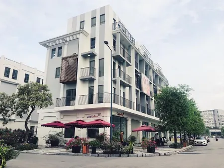 Gấp. chủ vay ngân hàng cần bán gấp liền kề 75m2 x 5t hoàn thiện full nội thất giá hấp dẫn.