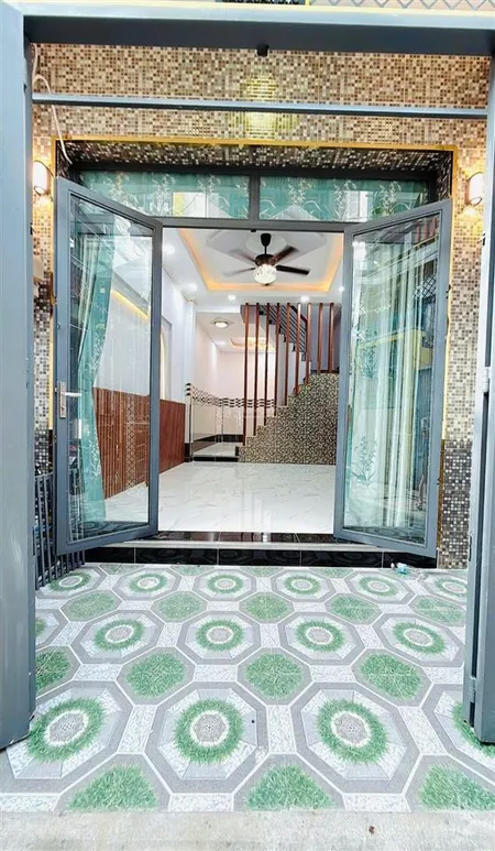 Nhà mới đẹp cao xuân dục, p.12, q.8, dt 3.6 x 11m, hai lầu, giá 4 tỷ 98.