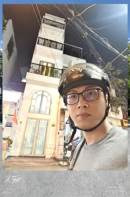 Bán nhà mặt tiền cô giang phú nhuận, 5 tầng sổ đẹp,ở vừa kinh doanh , cho thuê tốt...