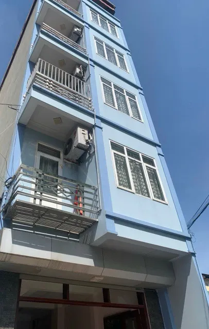 BÁN NHÀ RIÊNG KINH DOANH