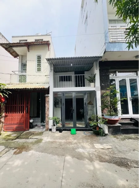 Bán nhà 2 tầng 36m2, Hẻm xe tải, ngay Trần Văn Giàu, Tỉnh Lộ 10, chỉ hơn 3 tỷ