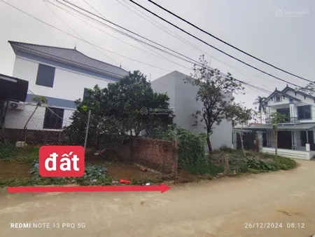 Dt 60m ,sát tl 420 có 200m , đường thông 2 oto tránh ,