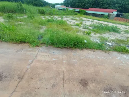 Bán đất 221,5m² ngang 8,1m giá 739 triệu Phường Chơn Thành