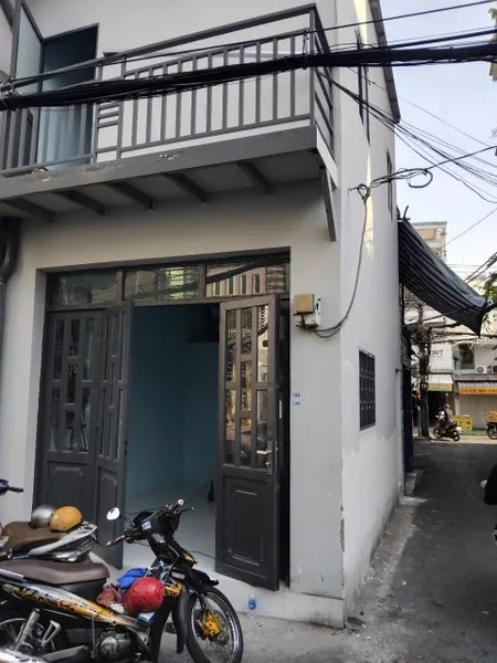 Bán nhà trung tam quan 6