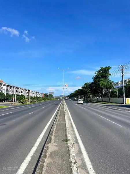 Bán 6.000m2 mặt tiền ql51 phường long hương, tp bà rịa (nay là hồ chí minh)