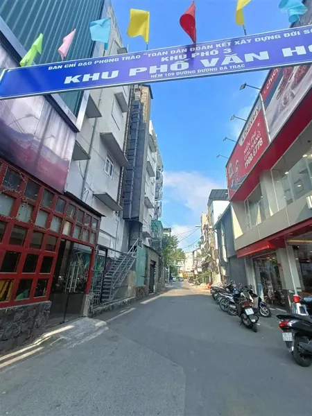 Chính chủ bán đất lớn vuông vức 2 mặt tiền đường dương bá trạc, quận 8 hxh, ngang 6m. hơn 15 tỷ