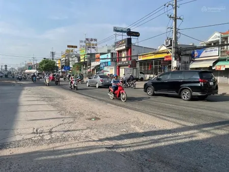 Mặt tiền lê duẫn , ngay điện máy xanh, chủ ngộp 136m2 2 tỷ , cách sân bay long thành 5p