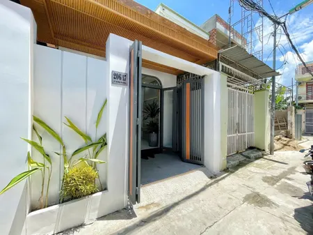 Bán nhà 78.5m² ngang 5m giá 3.7 tỷ Phường Nam Nha Trang