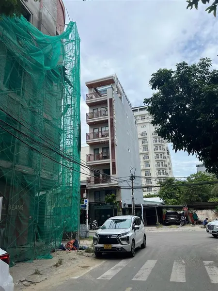 Chuyển nhượng lô mt an thượng 130m2 xây dựng cực đẹp, khai thác dòng tiền tốt giá chỉ 16,x tỷ
