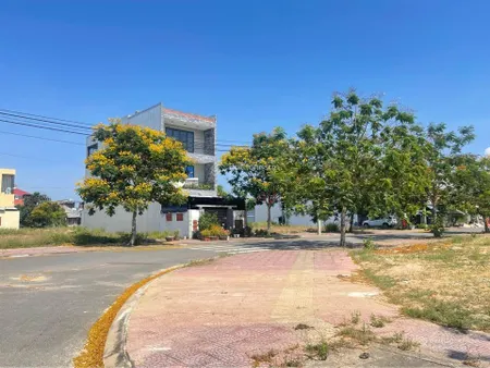 Đất gần hội an 150m2 mặt tiền 6m đường nhựa 20m5 giá chỉ 2tỷ4