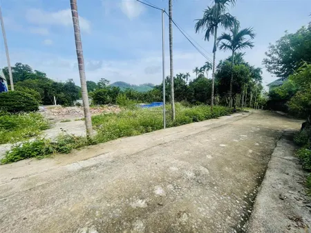 Đất đẹp giá rẻ lô góc 2 mặt tiền gần hà nội