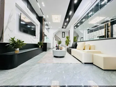 BÁN NHÀ TRUNG TÂM CẦU GIẤY - GẦN HỒ TÂY - NHÀ ĐẸP PHONG CÁCH CHÂU ÂU