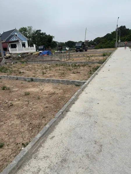 CHÍNH CHỦ CẦN BÁN 2 LÔ ĐẤT TẠI TRUNG TÂM THỊ TRẤN TRẦN CAO - PHÙ CỪ - HƯNG YÊN