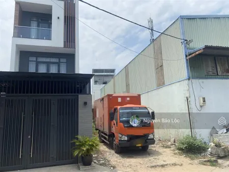 Kế bên dương đình hội, global city. 108m2 chỉ 8.5 tỷ. đường 8m xe tải đậu đỗ