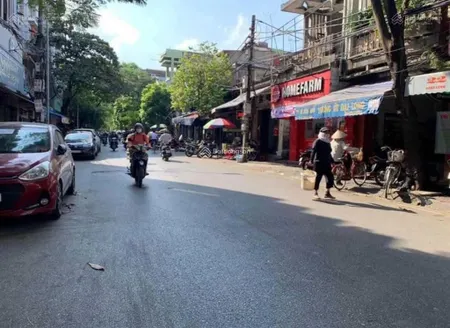 Bán lô đất duy nhất mặt đường hồ sen vị trí đắc địa. 0936 911 ***