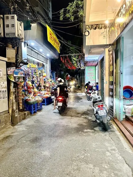 Bán mảnh đất vàng trong làng kim mã ba đình lô góc thoáng ngõ gần vị trí full tiện ích giá đâu tư