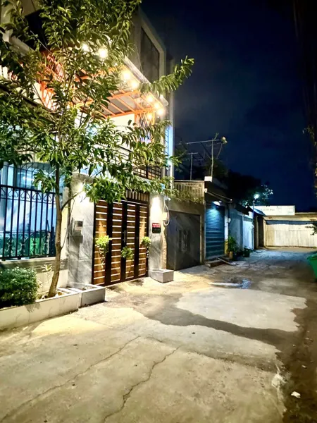 Bán nhà đẹp P tăng nhơn phú A .hẻm xe tải vi vu