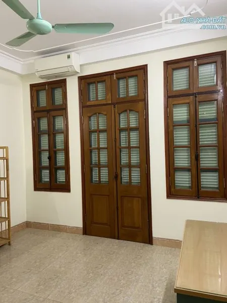 Cho thuê nhà Lê Trọng Tấn – Thanh Xuân DT 45m x 5 tầng, ngõ ôtô giá thuê 12tr/th