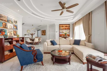 Chính chủ bán gấp căn hộ 2 ngủ 78m2 sổ đỏ, full nội thất đẹp 5.9 tỷ the garden hill 99 trần bình